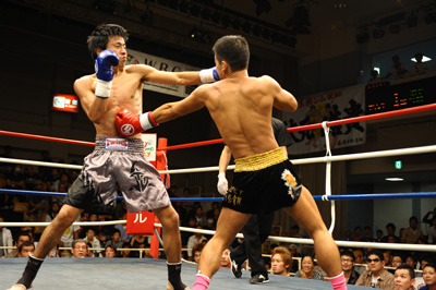 伊東拓馬選手 vs 木村健太郎選手