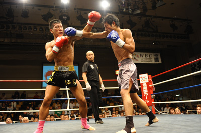 伊東拓馬選手 vs 木村健太郎選手