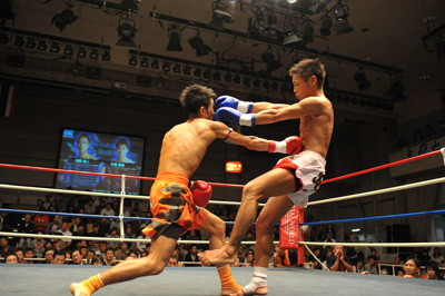 加藤竜二選手 vs 大槻直輝選手