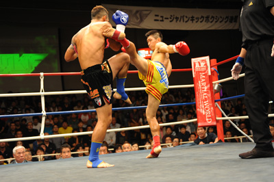 Keijiro Miyakoshi vs Yosuke Mizuochi
