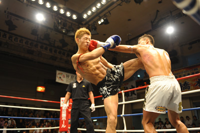 Hiroki Akimoto vs Yosuke Morii