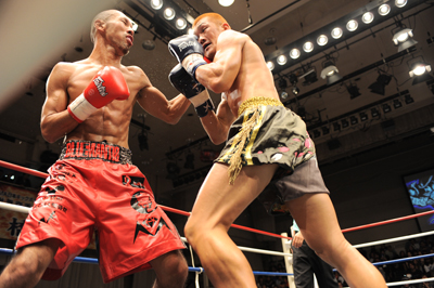 KAZUYA TAKEDA vs YUTARO YAMAUCHI